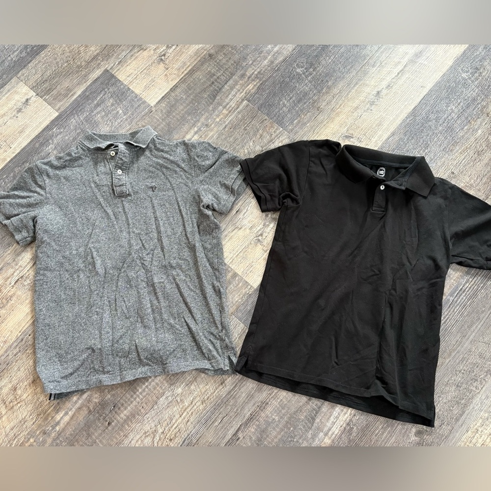American Eagle gray polo shirt, men’s small
and FREE black polo shirt